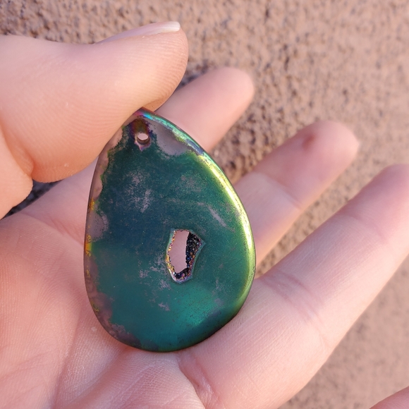 New Oversized Rainbow Hematite Teardrop Pendant. - Picture 2 of 13